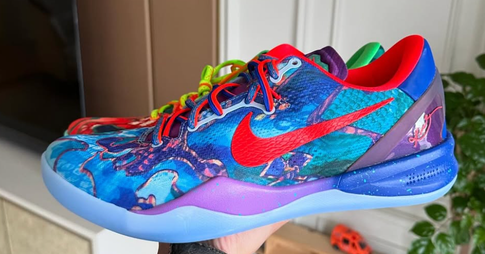 In-Hand Images Surface Of Nike Kobe 8 Protro “What The Kobe”